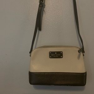 Kate Spade timeless crossbody purse
